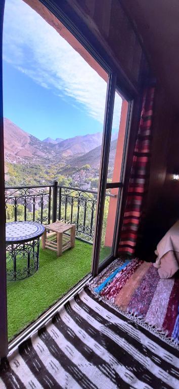 Nespecifikovaný výhled na hory nebo výhled na hory při pohledu z bed and breakfast