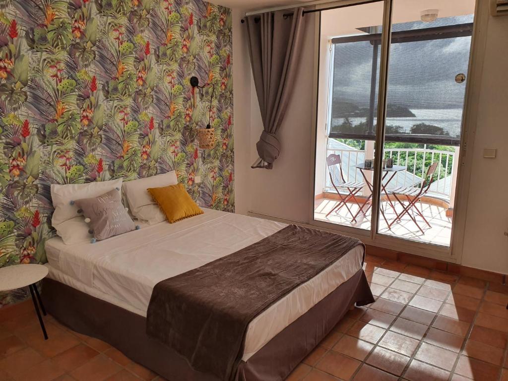 Postel nebo postele na pokoji v ubytování Vous rêvez de soleil ! studio Abricot 309