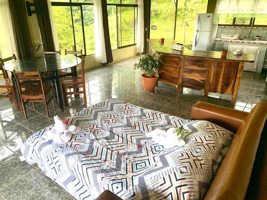 Ferreto`s House - Apartment With Lake View