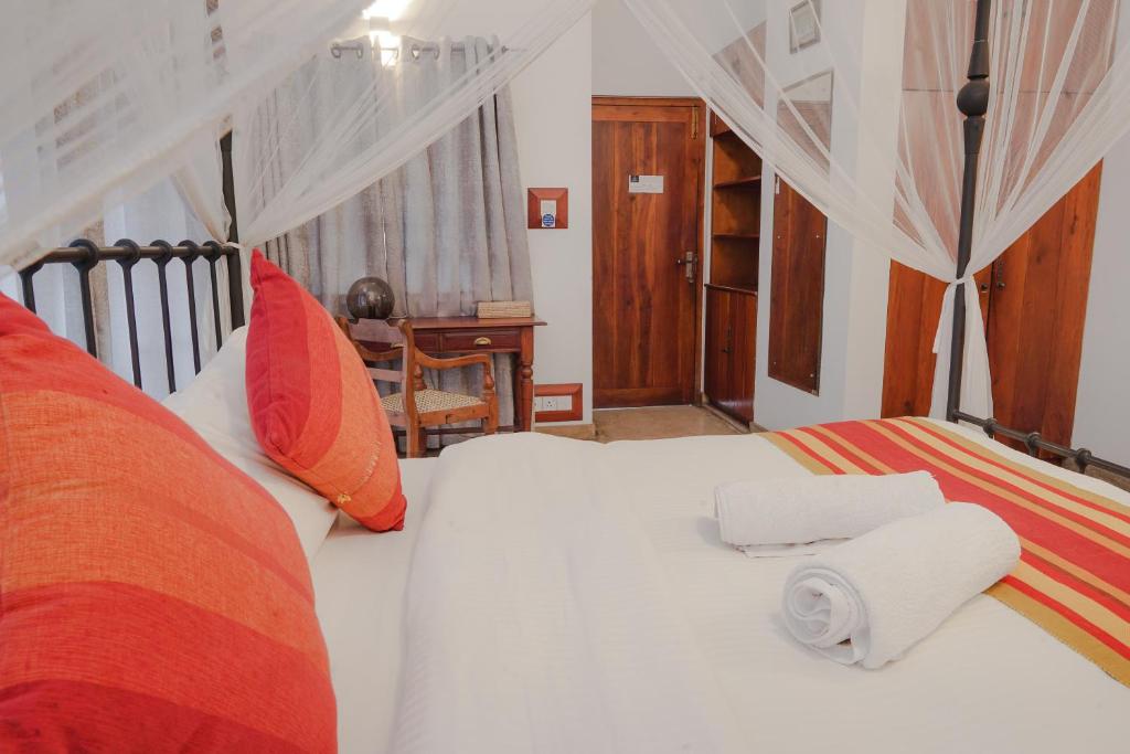 Gruhaya Boutique Villa - 4