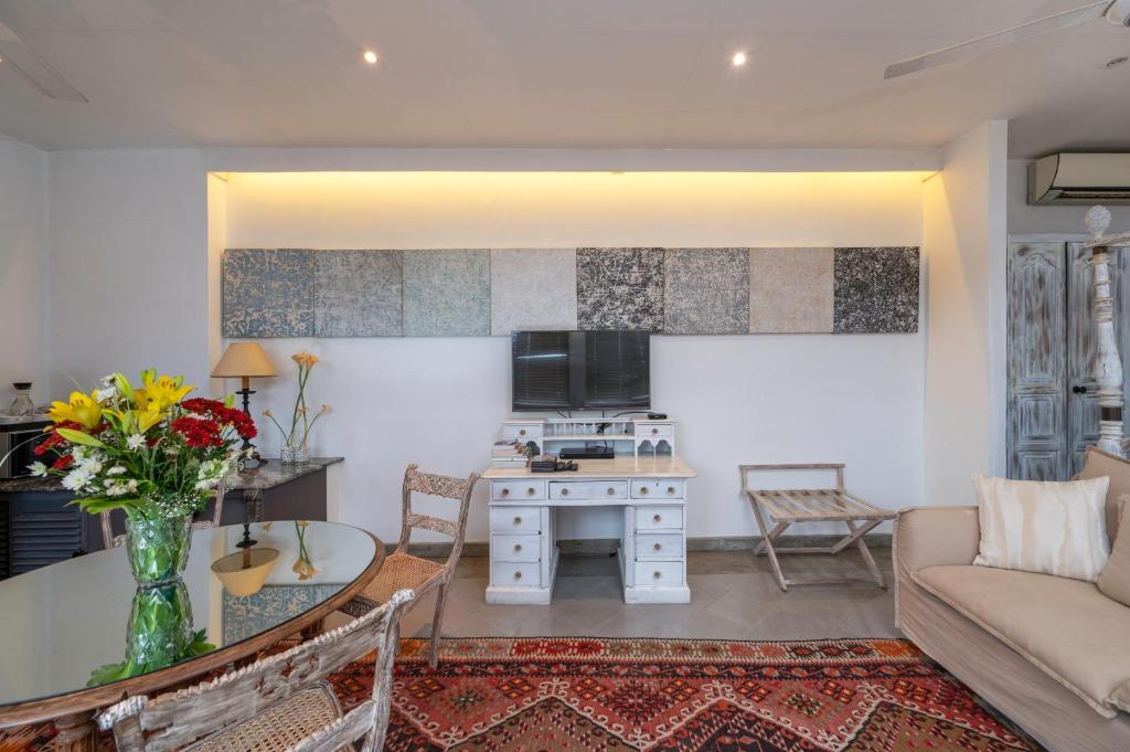 55TG Boutique Suites - 7