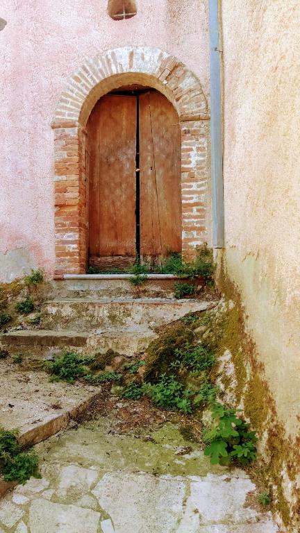 Fotografie z fotogalerie ubytování LE ORIGINI casa in borgo tipico lucano v destinaci Trivigno