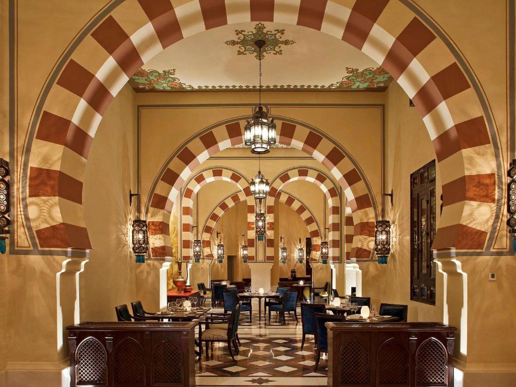Restaurace v ubytování Sofitel Legend Old Cataract