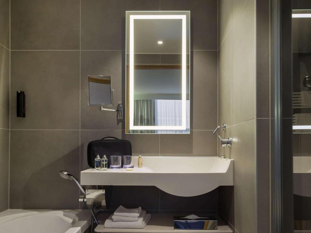 Koupelna v ubytování Novotel Genève Centre