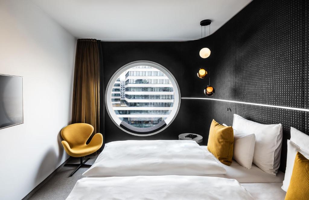 Moons Vienna, Dezember 2021
