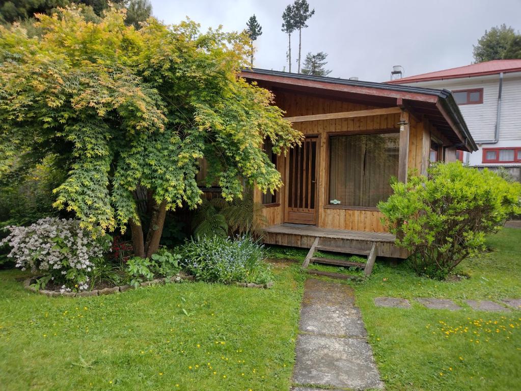 Κήπος έξω από το Cabañas Amancay