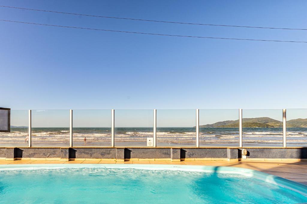 Duplex pé na areia com vista deslumbrante RAT001, Porto Belo – Updated 2024  Prices