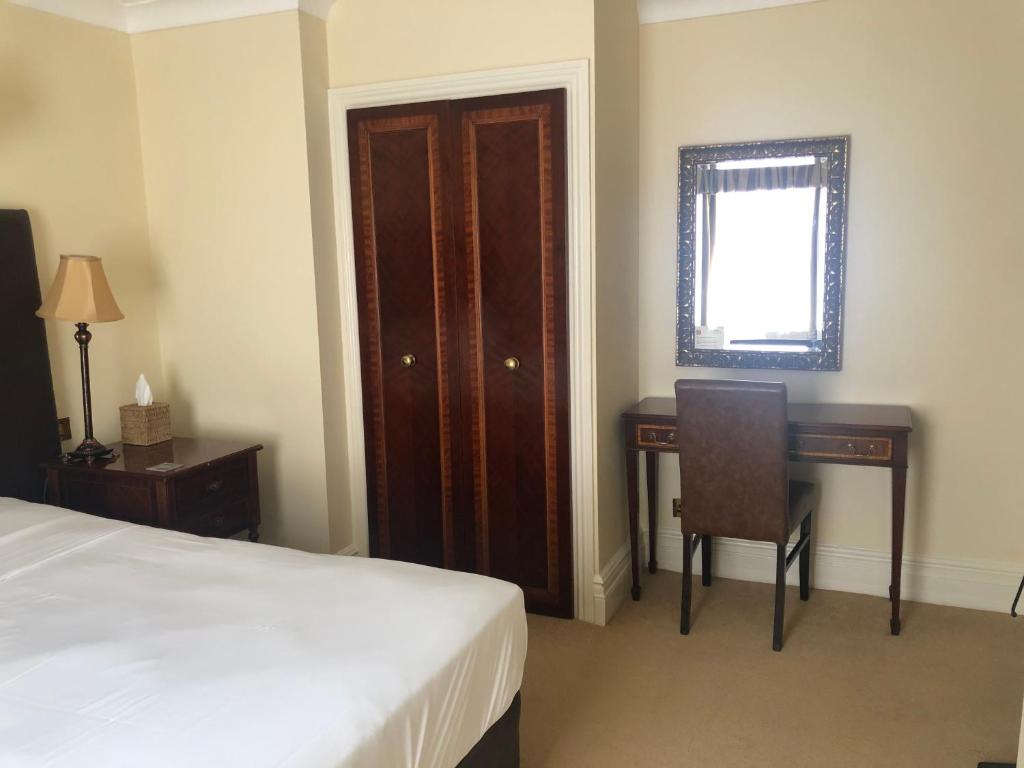 The Dower House Hotel - Suite Junior