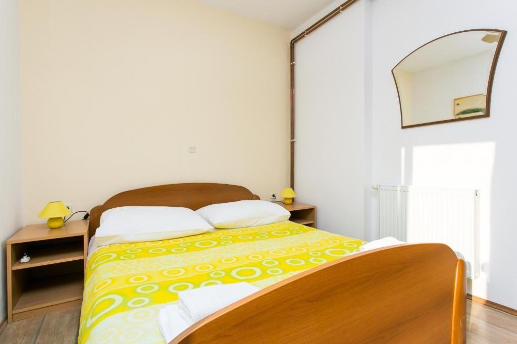 Posteľ alebo postele v izbe v ubytovaní Guest House Fontana