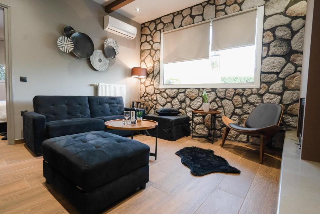 A seating area at Meteora vibes