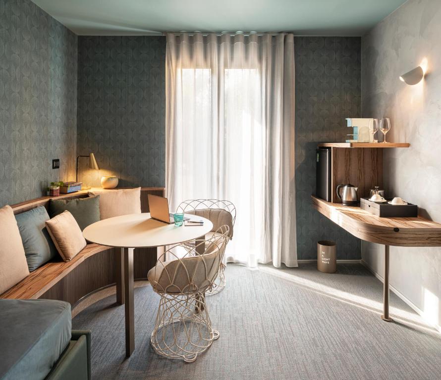 Posezení v ubytování Demo Hotel Design Emotion