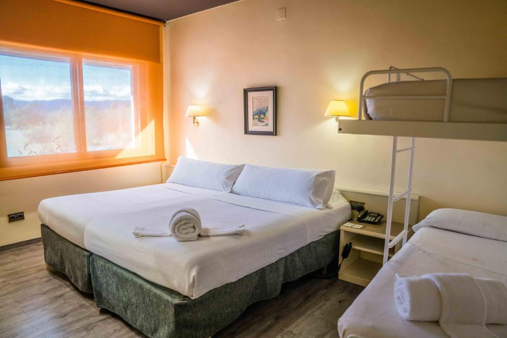 Felix Hotel - Quadruple Room