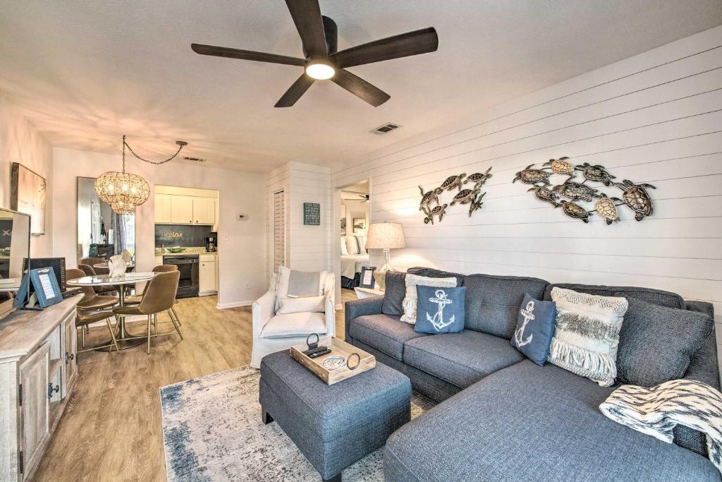 PCB Condo Rental with Pool Access, Steps to Beach!, Panama City Beach