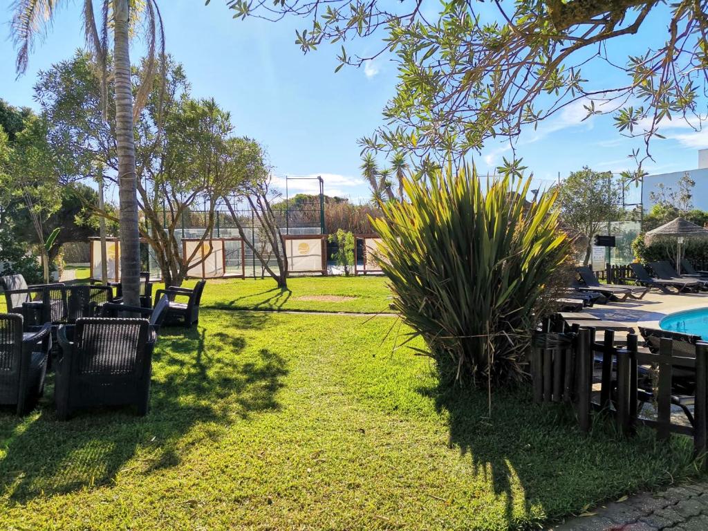 Bazén v ubytování Duna Parque Beach Club - Duna Parque Resorts & Hotels nebo v jeho okolí