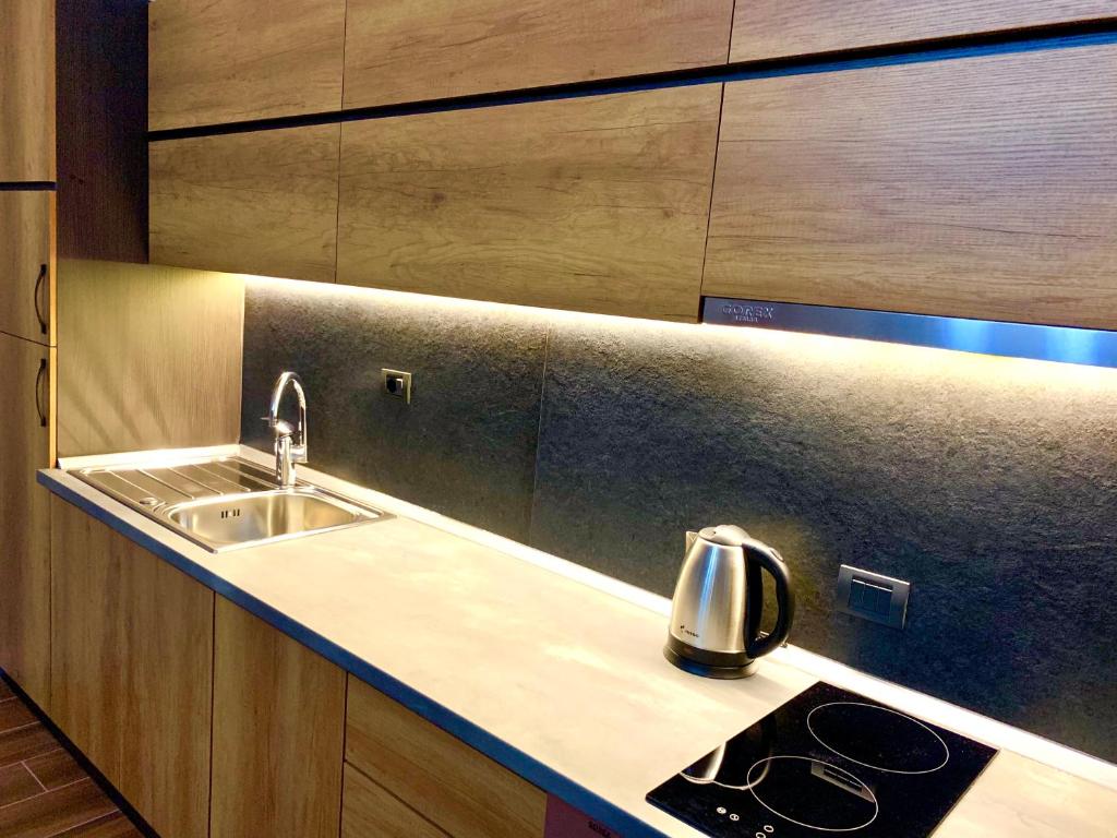 EKA Luxury Premium Apartment - Image 3