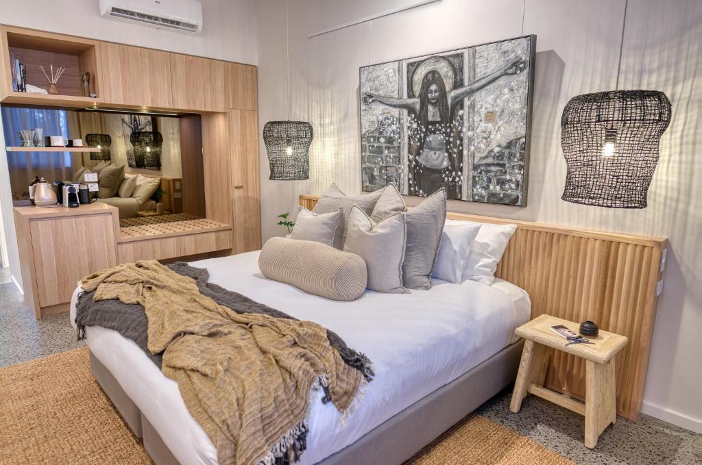 Postel nebo postele na pokoji v ubytování Imperial Boutique Accommodation