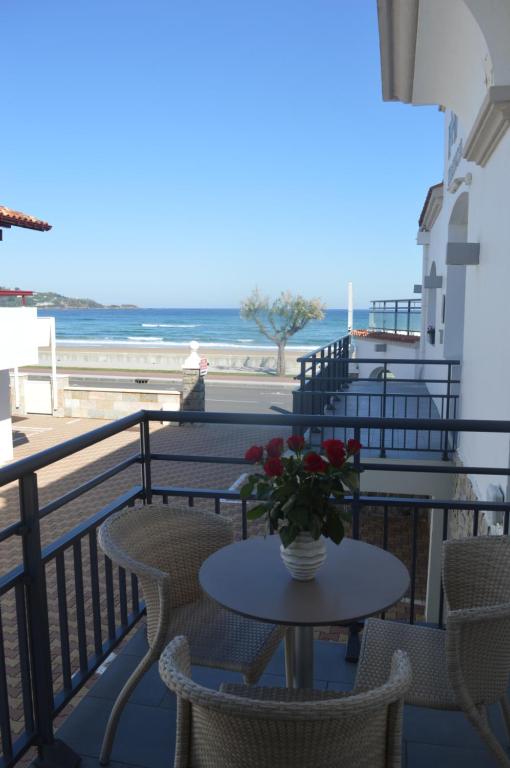 Balkón nebo terasa v ubytování Hôtel Valencia