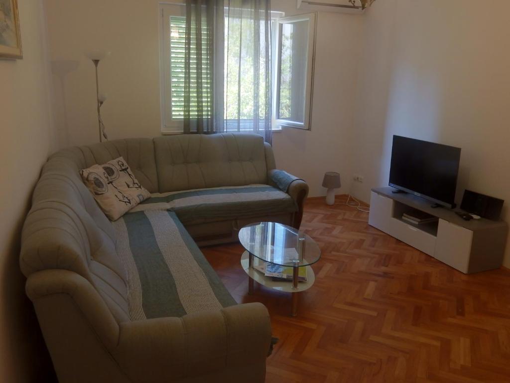 Telewizja i/lub zestaw kina domowego w obiekcie Villa Tea T