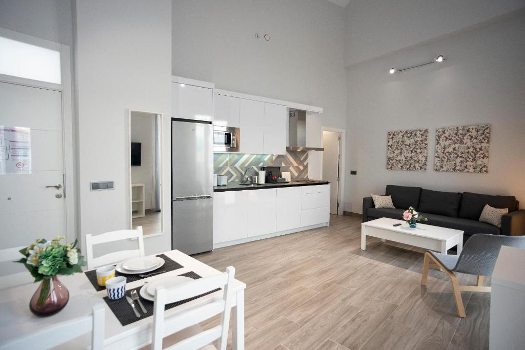 EM21 Apartamentos - 2