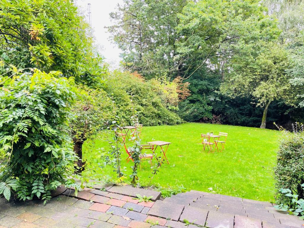 Zahrada ubytování aday - Aalborg mansion - Big apartment with garden