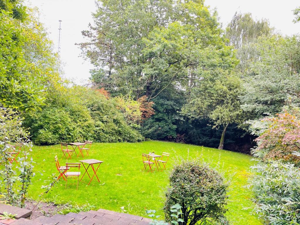 Zahrada ubytování aday - Aalborg mansion - Big apartment with garden