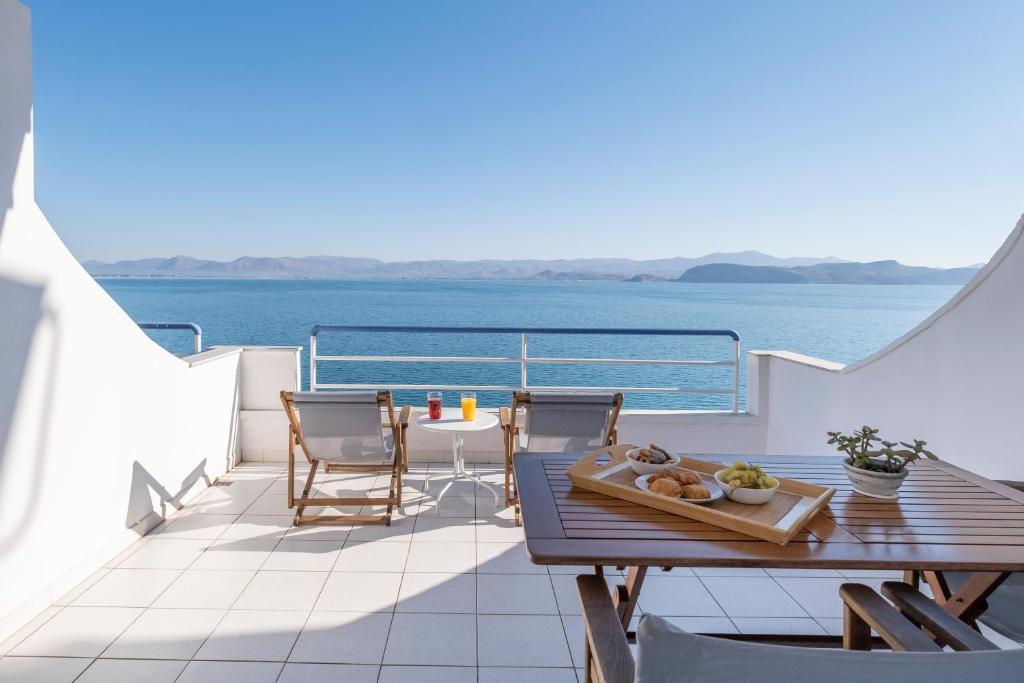 Meli Apartments & Villas - Studio -appartement Met Uitzicht Op Zee