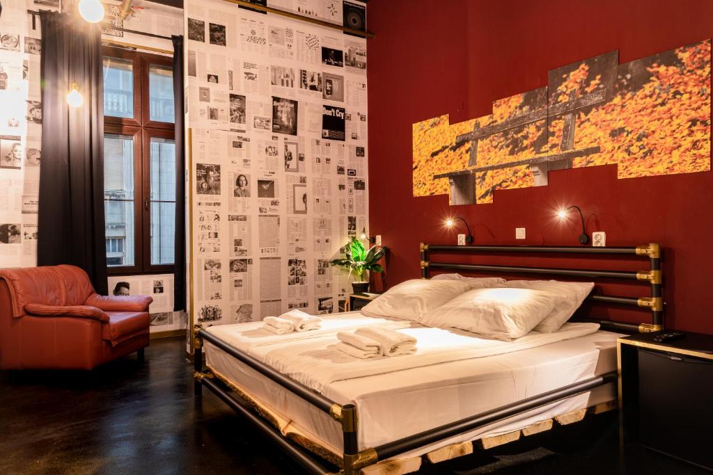 
Double or Twin Room with City View
