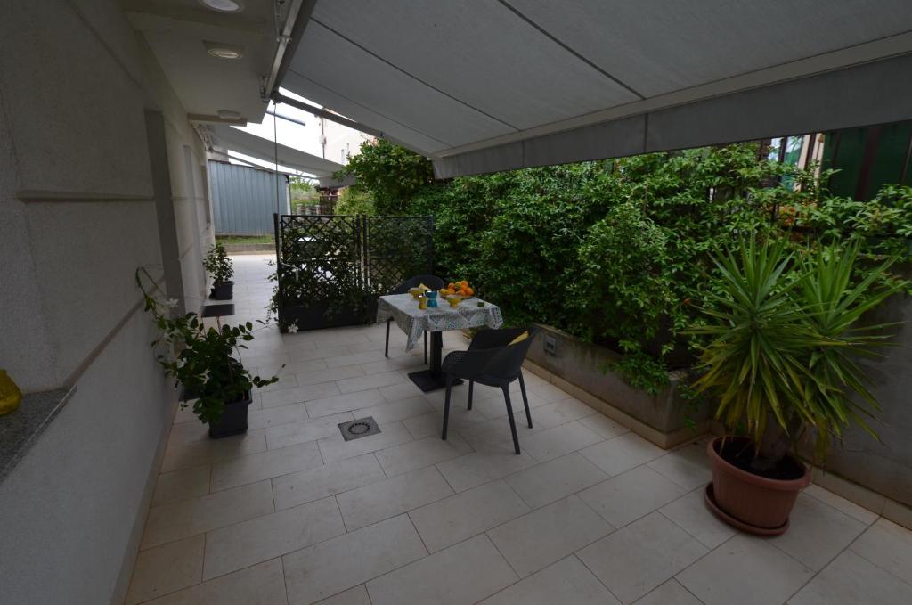 Apartments Karmen Maria - 18