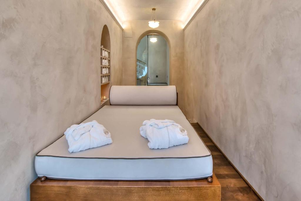 Postel nebo postele na pokoji v ubytování Villa Cassia di Baccano