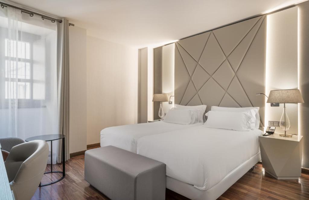 NH Collection Salamanca Palacio de Castellanos - 15