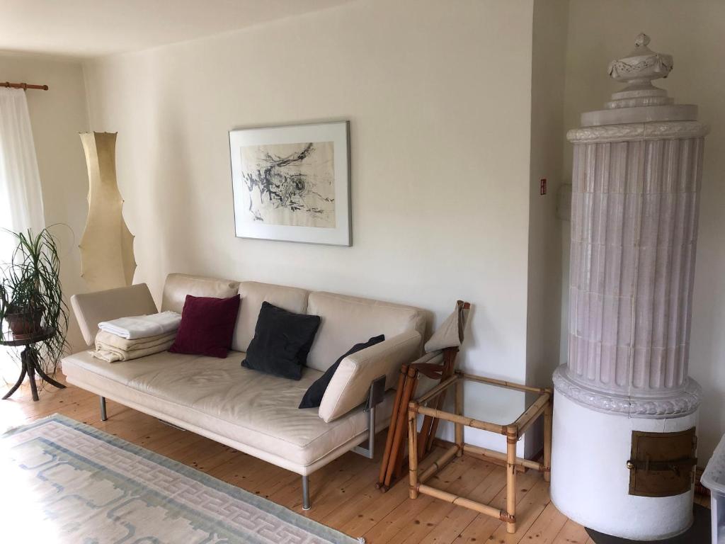 Posezení v ubytování Haus mit Sauna und privatem Badeteich in Anif bei Salzburg