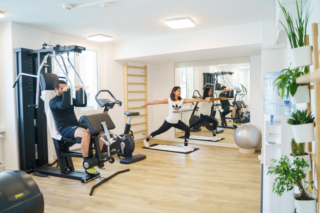 Fitness centrum a/nebo fitness zařízení v ubytování Hotel Euler Basel