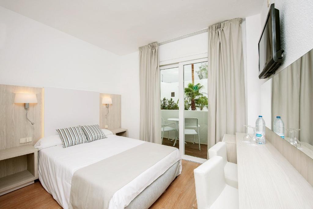 Sentido Fido Tucan - Beach Hotel - 