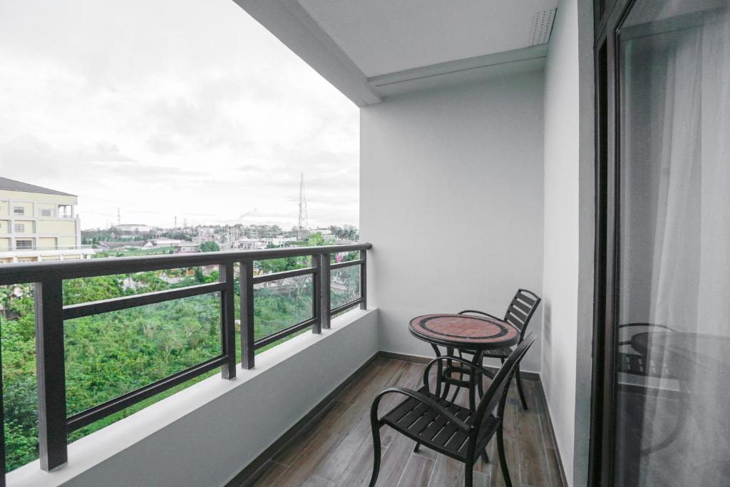 Balkón nebo terasa v ubytování Hotel Casiana & Events Center Tagaytay Managed by HII