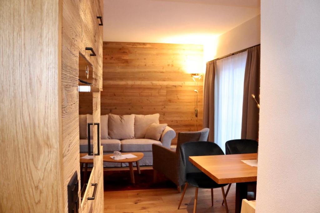 Posezení v ubytování Hotel Spescha