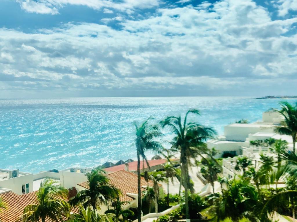a view of the ocean from a resort at Solymar condos on the beach in Cancún