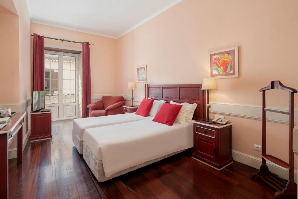 Gallery image of Residencial Mariazinha by Petit Hotels in Funchal