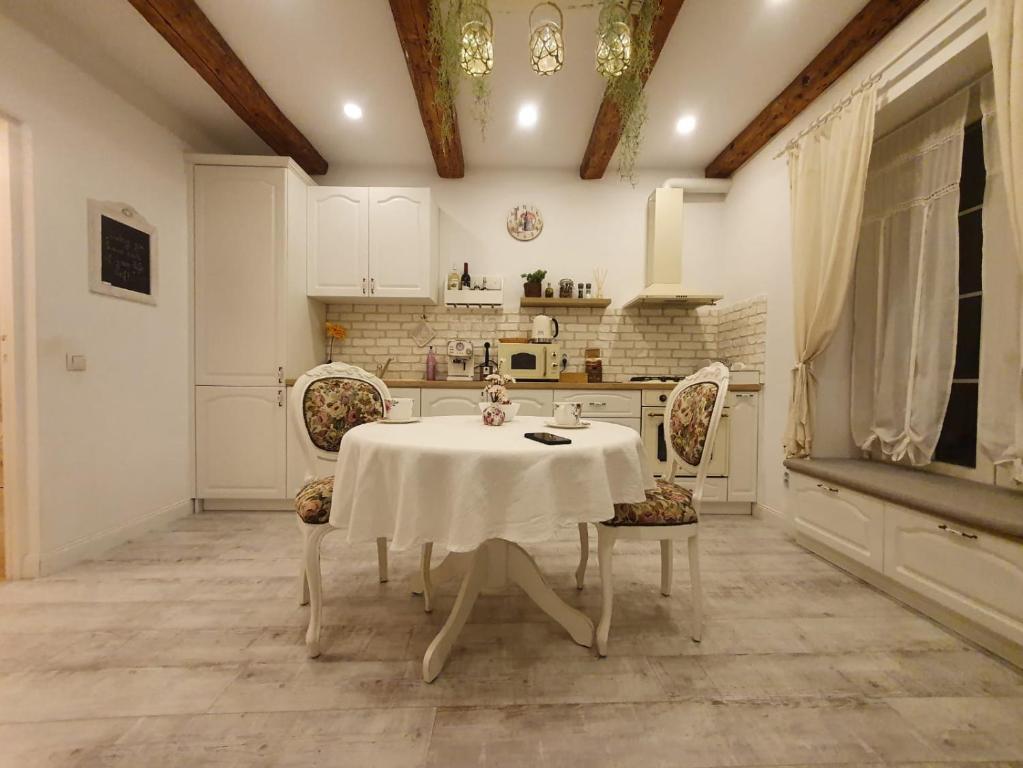 Avram Iancu Apartment - Housity