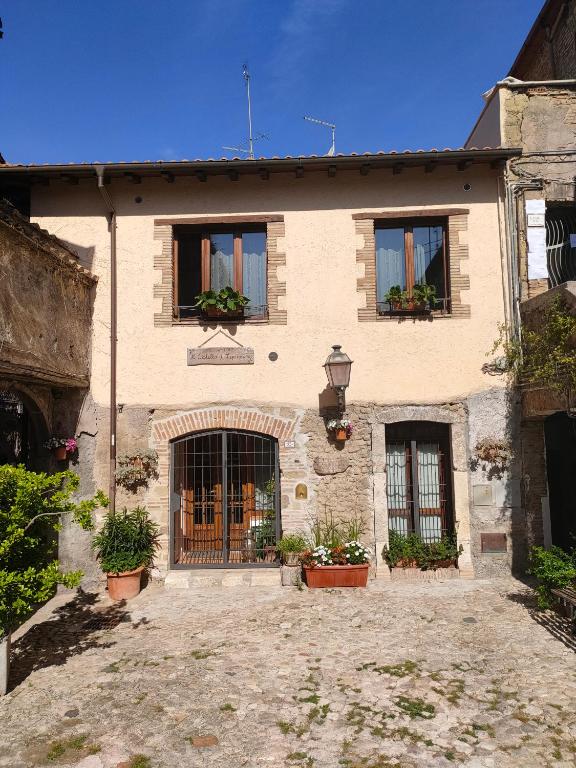 Il Cortile del Castello