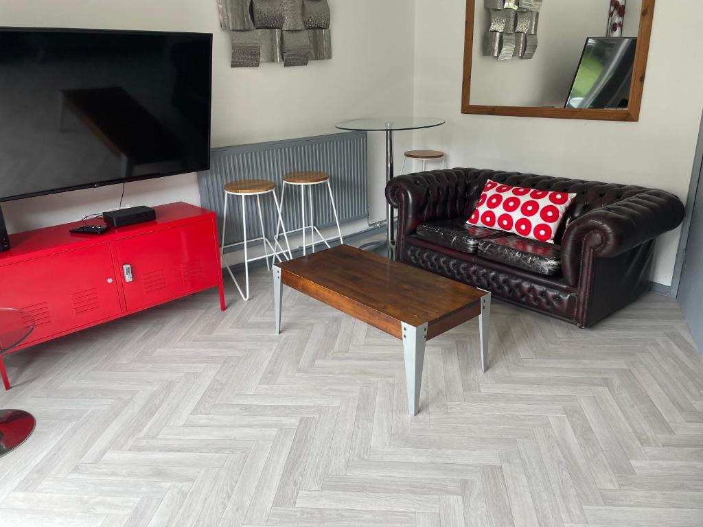 B16 Arena Central - 3 Bedrooms, 2 Bathrooms, Parking Space - Private Apartment - 欢迎