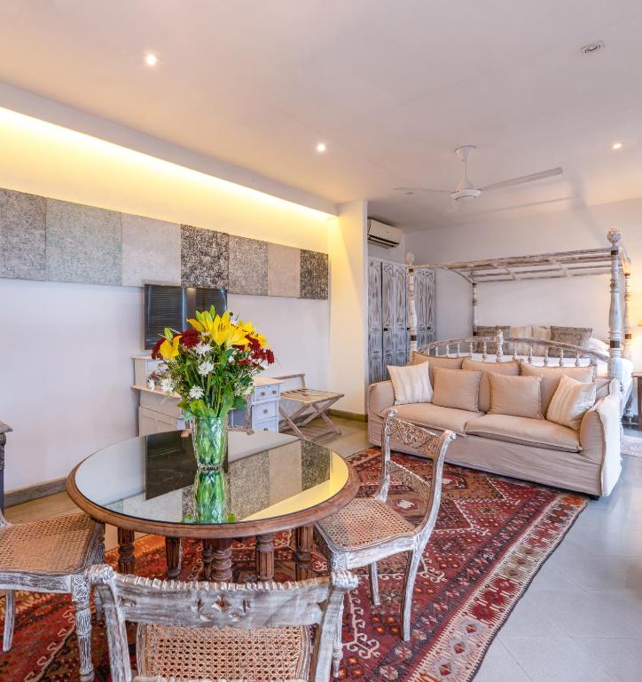 55TG Boutique Suites - 16