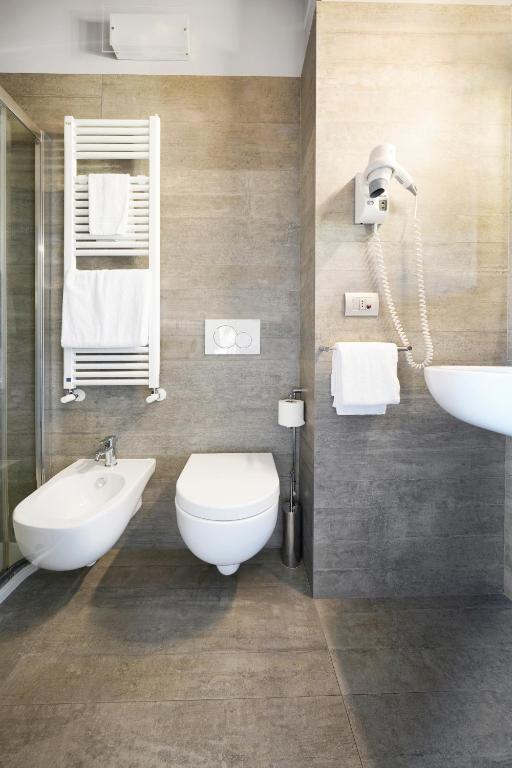 Numa Florence Rodo - Resim 19