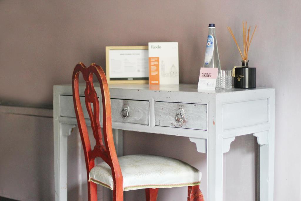 Numa Florence Rodo - Resim 24