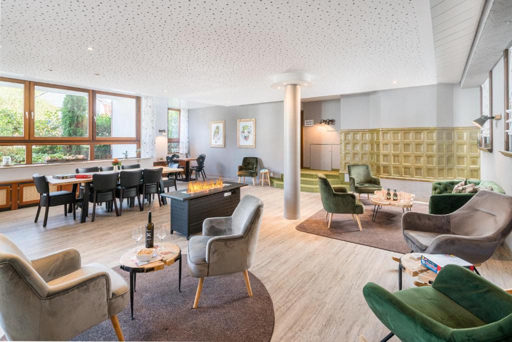 Posezení v ubytování Hotel Waldachtal