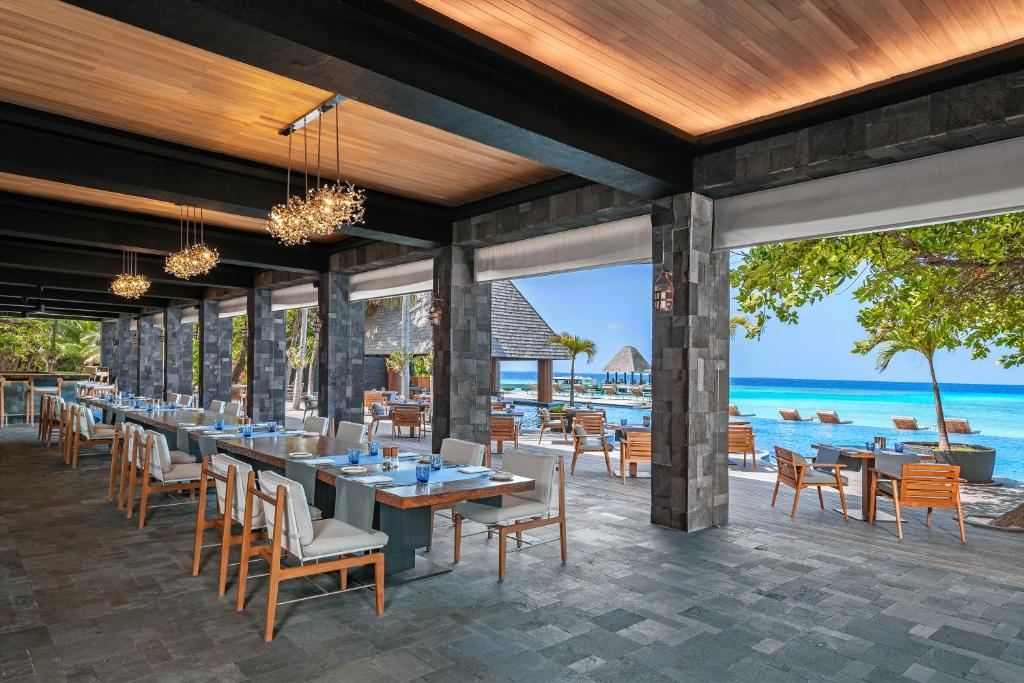 Anantara Kihavah Maldives Villas - View 45