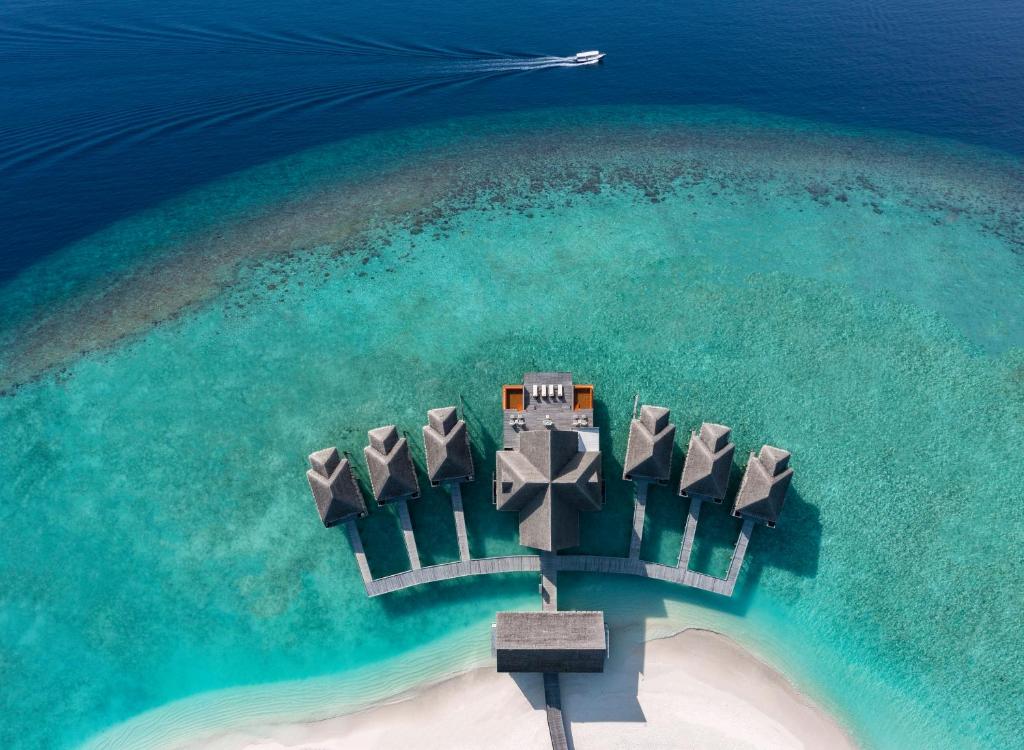 Anantara Kihavah Maldives Villas - View 26