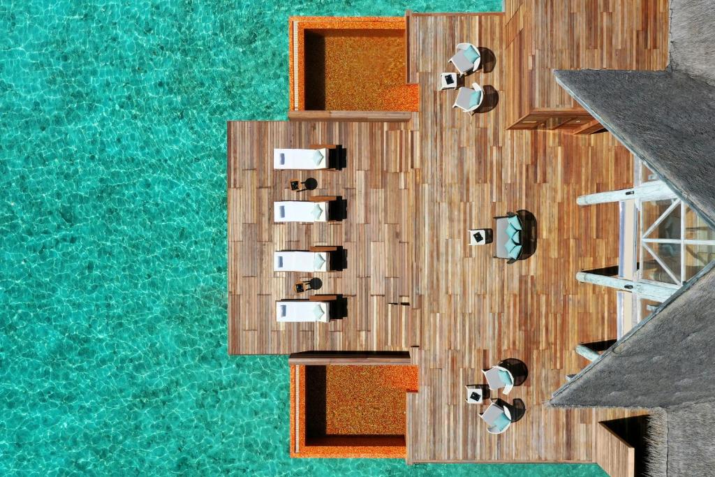 Anantara Kihavah Maldives Villas - View 40