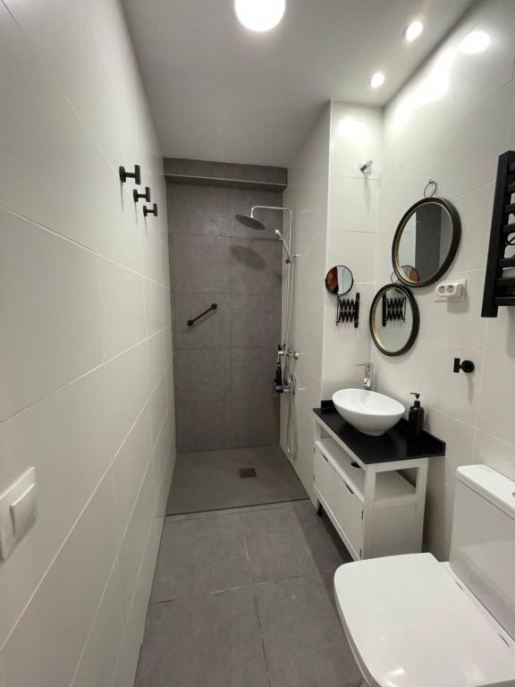 A bathroom at Nuestro Rinconcito del Soho