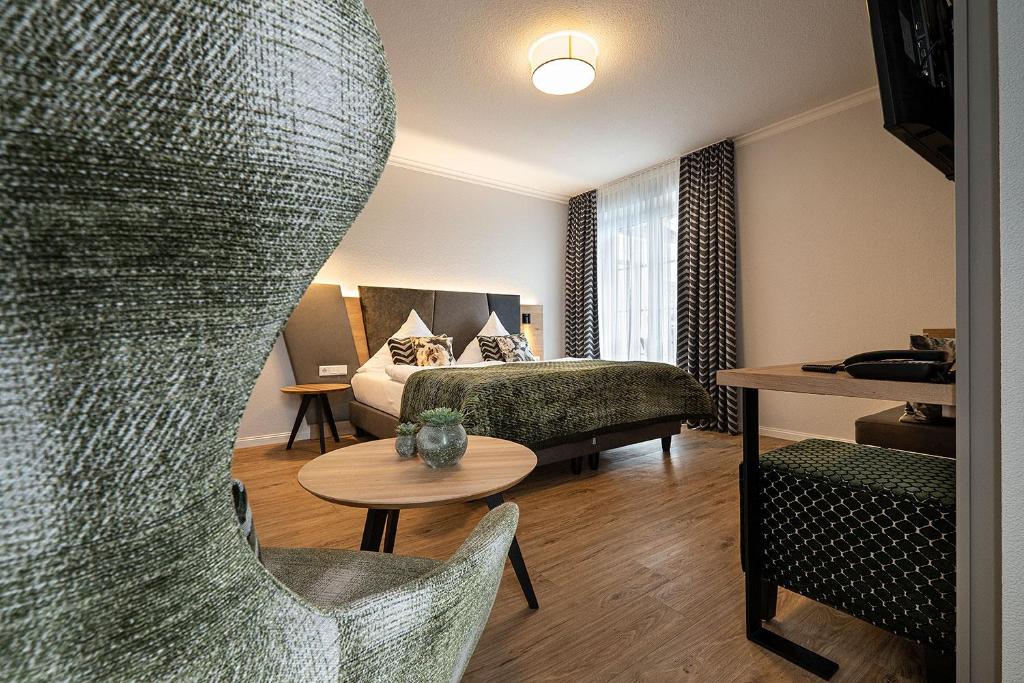 Hotel Neuwarft - 舒适双人间 - 带阳台