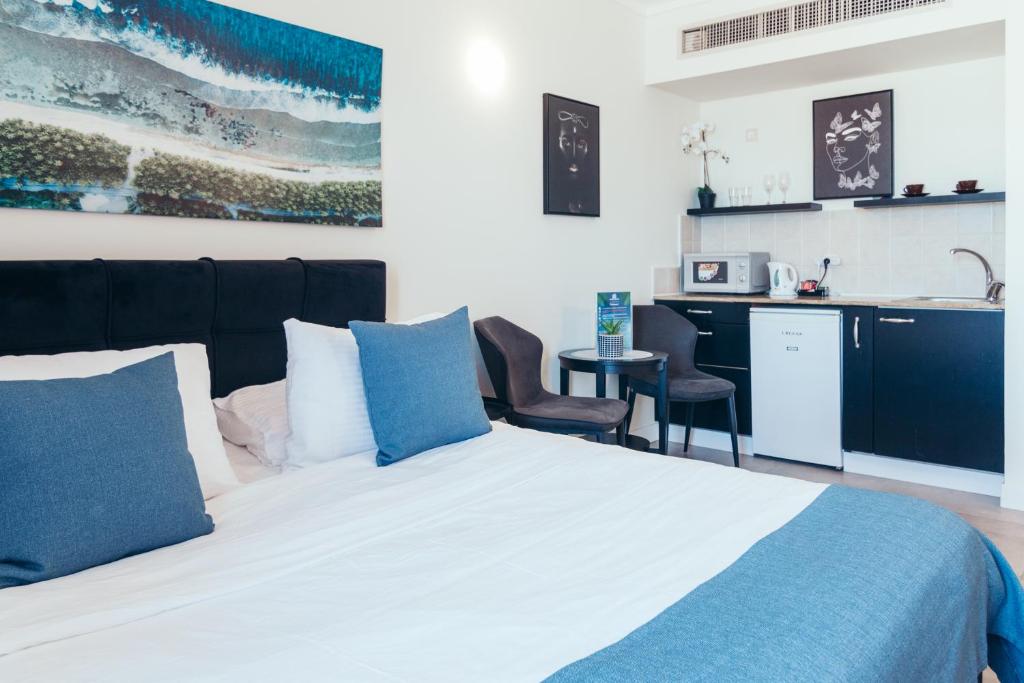 Almog Haifa Israel Apartments מגדלי חוף הכרמל - Apartamento Con Vista Al Mar